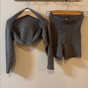 VGUC 6/7 Zara Kids Ballet Collection Grey Wool Shrug & Shorts! 🩰